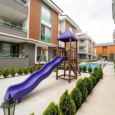 Διαμέρισμα Comfortable Flat With Shared Pool Backyard And A Refreshing Balcony In Dalaman